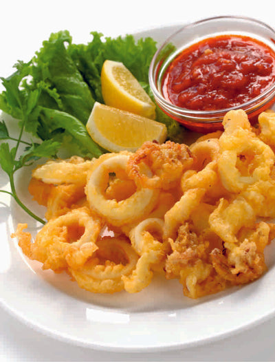 Squids in tomato sauce with garlic